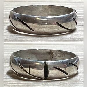 Vintage Handmade Sterling Silver Mexico TV-138 Cut-Out Band Ring, Size 6, 1g